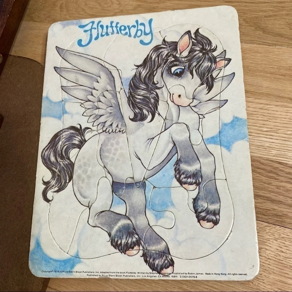Vintage cosgrove excellent flutterby